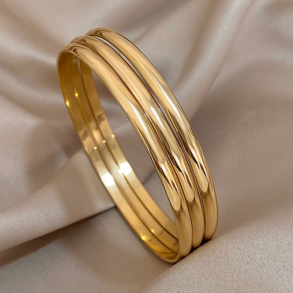 Essential Gold Bangle Set