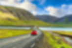 Coche pequeño en Islandia