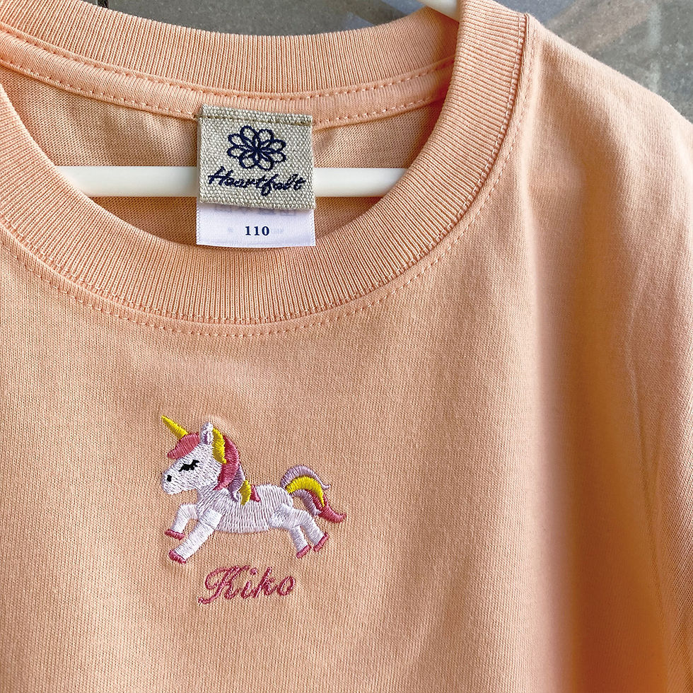 サムネイル： 刺繍ユニコーンTシャツ｜アプリコット