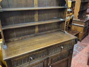 Hidden Gems in Our Vintage Vault: The Best Preloved Finds for Your Home