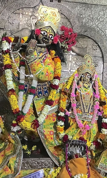 ŚRĪ RĀDHĀ-VRINDAVANCHANDRA JI Shri Radha Damodar Temple Vrindavan