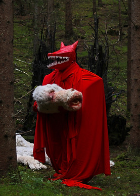 Film-Magic blood machine 03.jpeg