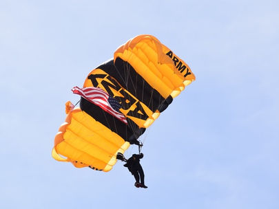 JÓVEN DEL EJÉRCITO MUERE DURANTE ACCIDENTE DE PARACAÍDAS