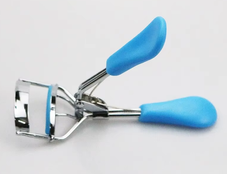 Thumbnail: Cute Lash Curler — Compact Eyelash Curler for Natural Lifted Lashes