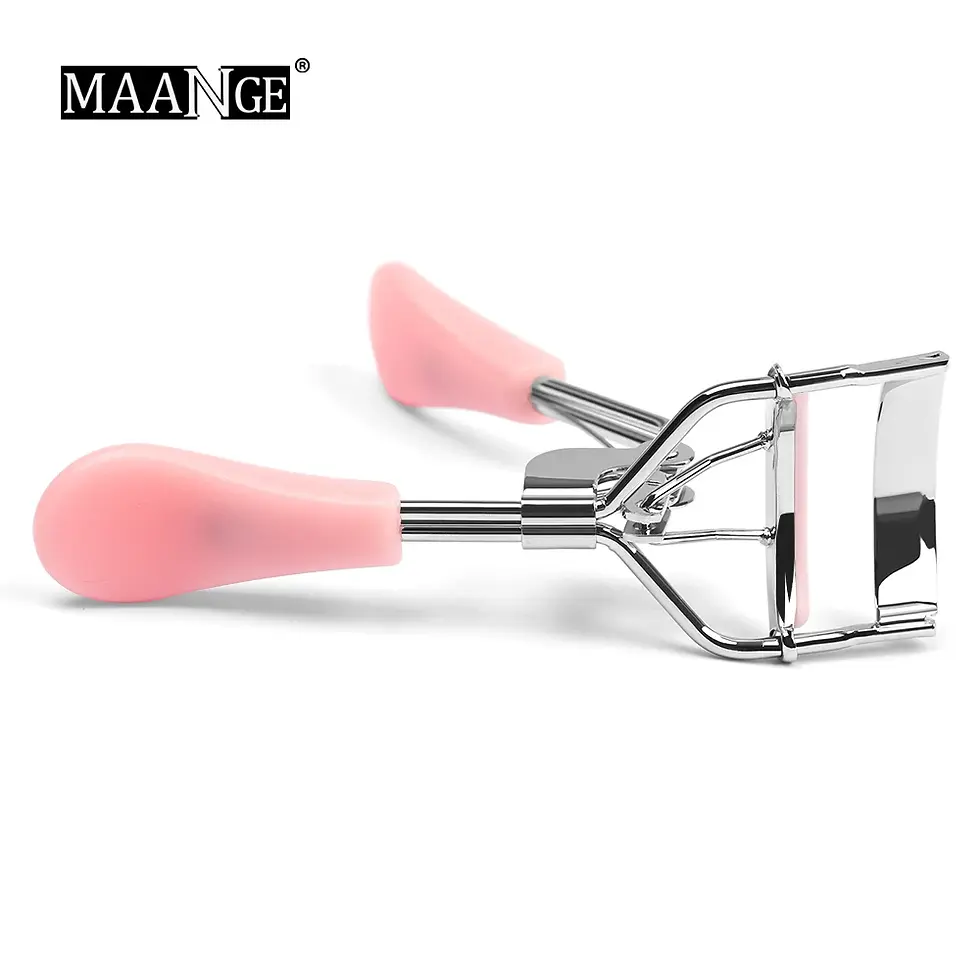 Thumbnail: Cute Lash Curler — Compact Eyelash Curler for Natural Lifted Lashes