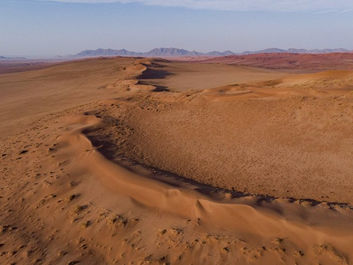 Naankuse Foundation - Kanaan Desert Rettreat - Namib desert landscape