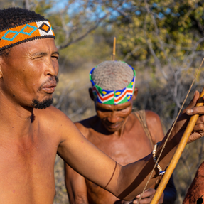 Naankuse Foundation - Harnas Wildlife Sanctuary - San with bow and arrow