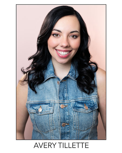 Avery6headshot.jpg