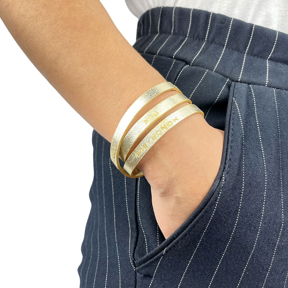 Thumbnail: Gold leather bracelet