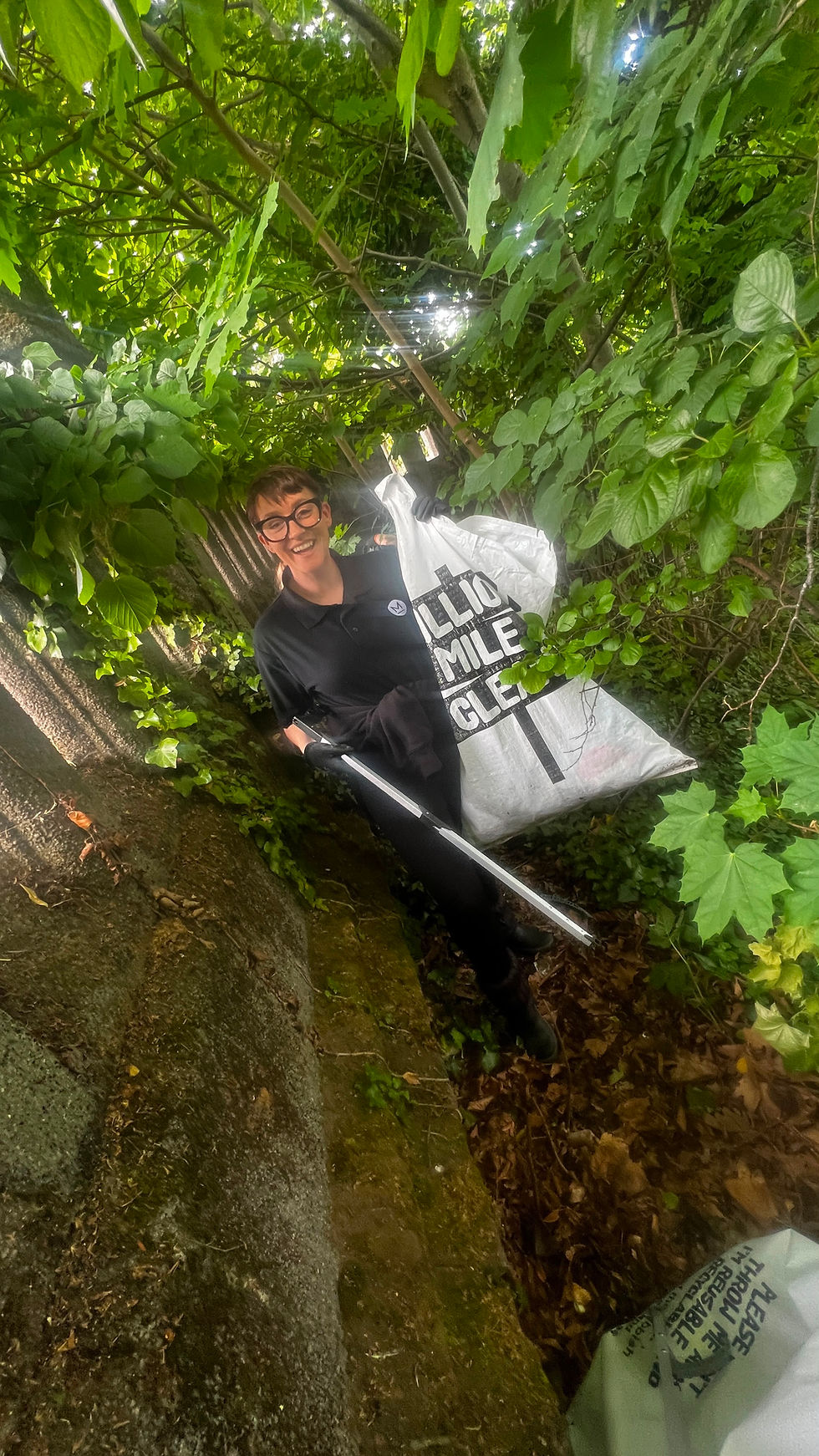 Marshalls Waste Supports Community Litter Pick For St Martins Housing Trust