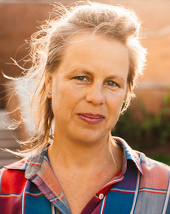 Zuzka Sabata-PHOTO.jpg