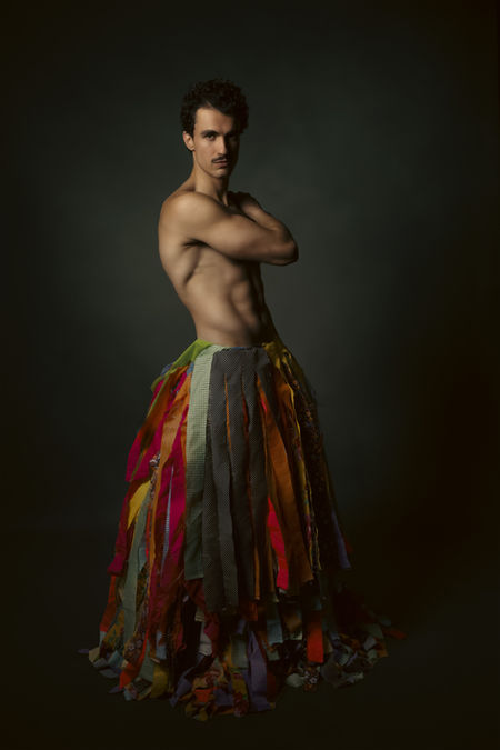 Fashion photography focused on vertical composition