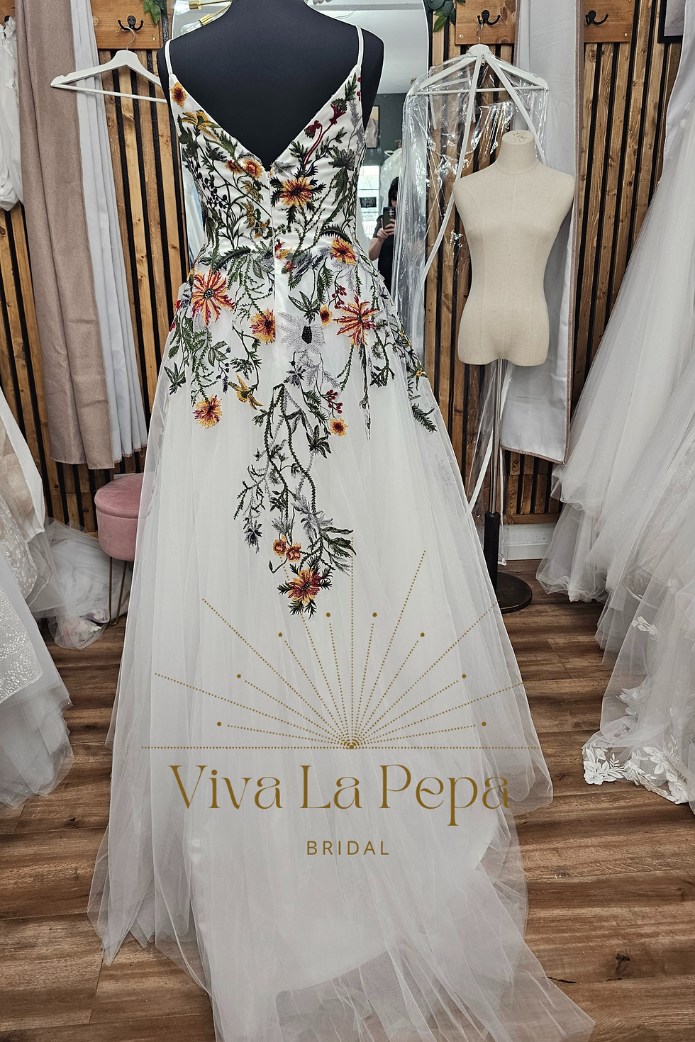 Thumbnail: Gardenia Muse Alternative Color Floral Embroidery A line Wedding Dress