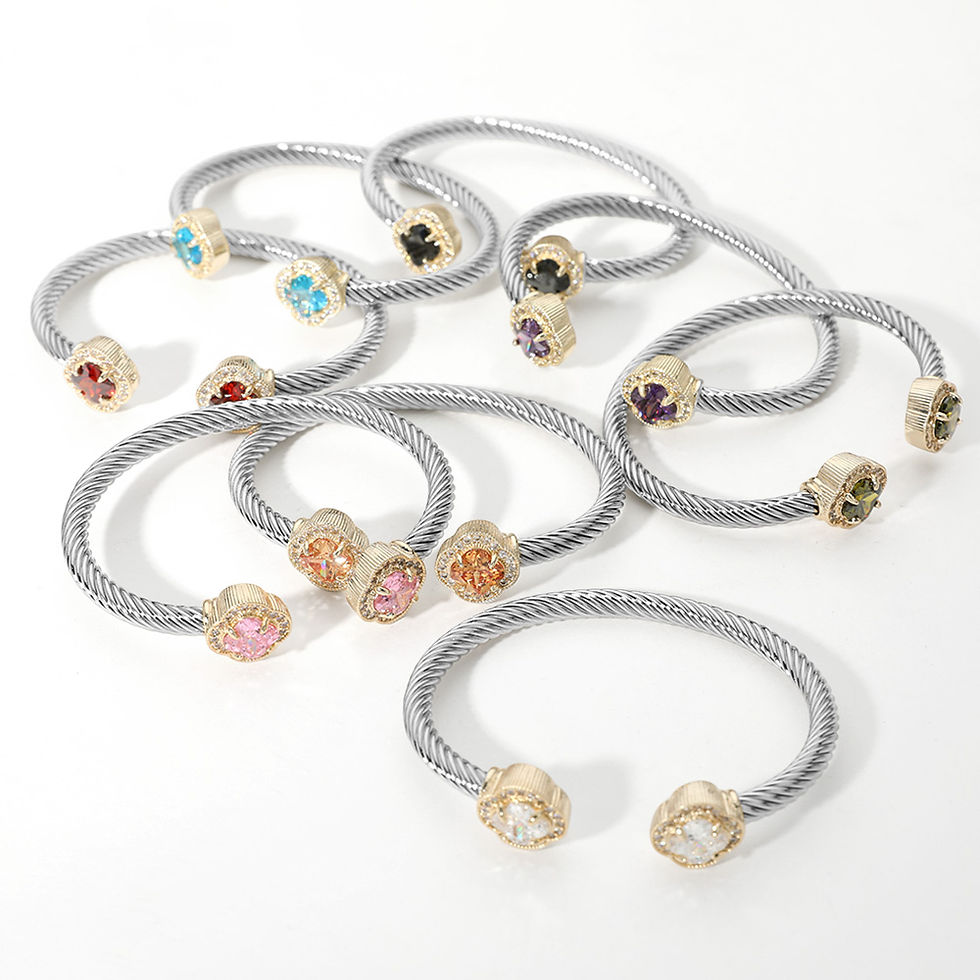 Thumbnail: Twisted Stoned Cuff