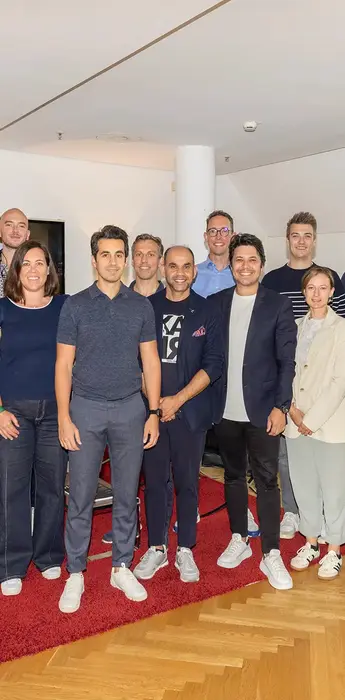 Gruppenfoto der Teilnehmer einer Fortbildung in der We Do Dent Academy Hamburg