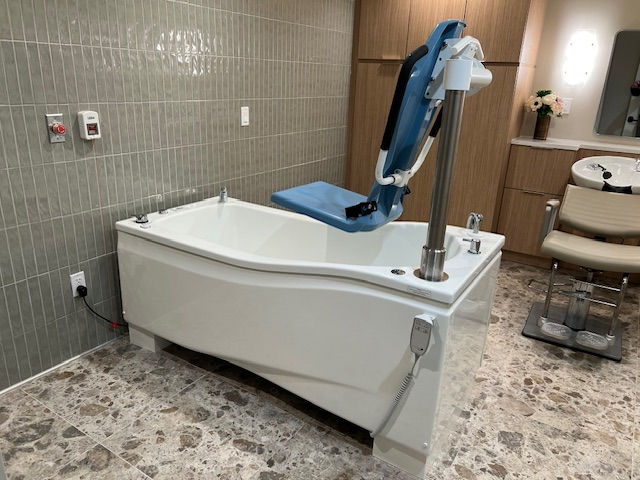 Harbor Medical Specialized Bathtubs