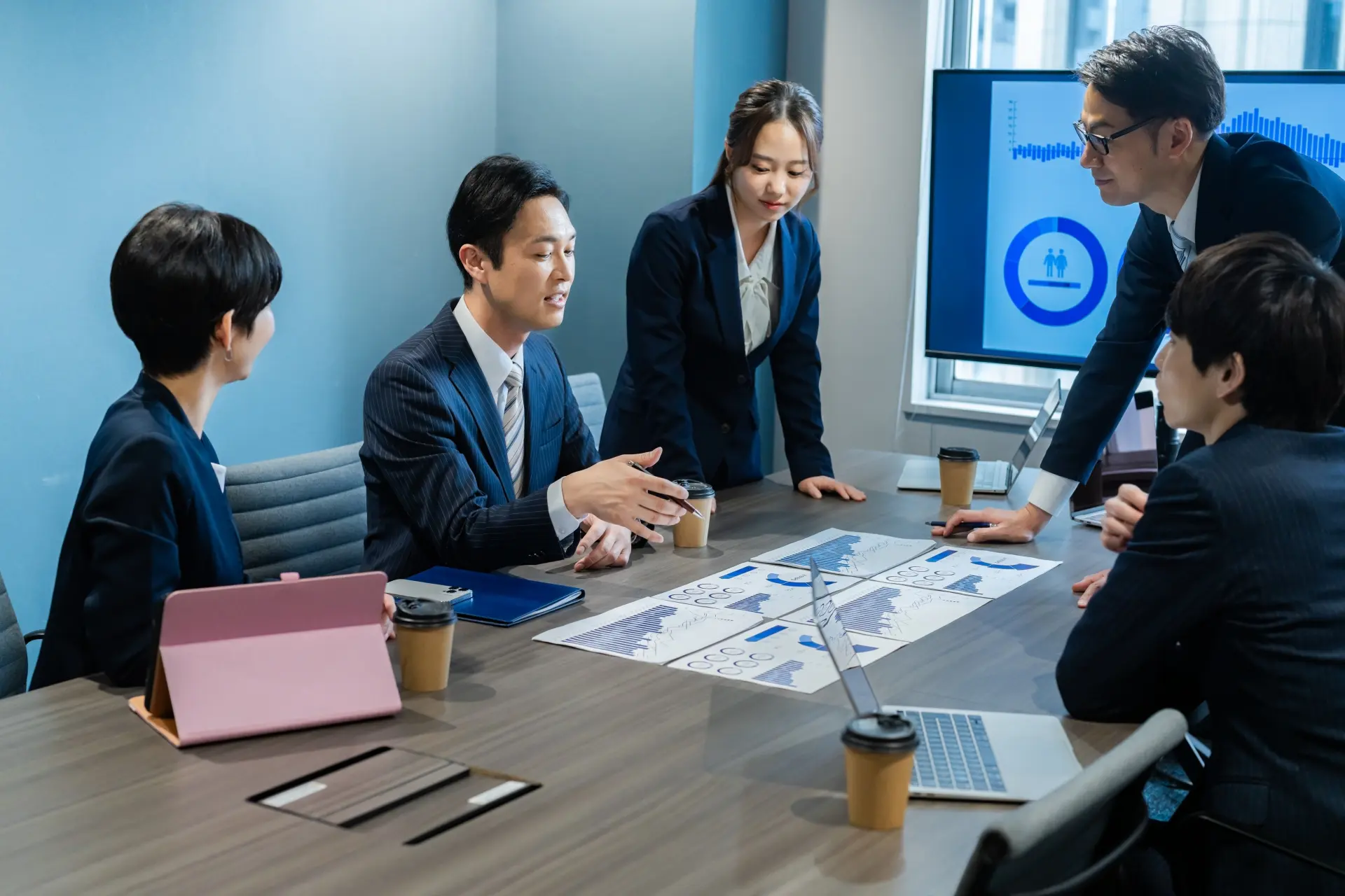 リードナーチャリングとは?手法・KPI・実践手順と営業支援会社3選