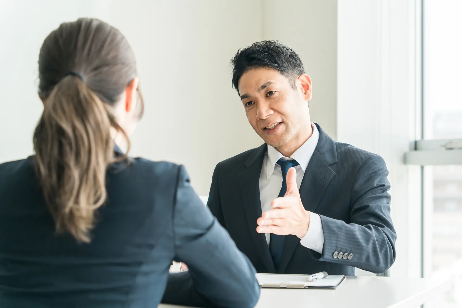 営業クロージングの進め方|タイミング・質問例・断られたときの対応