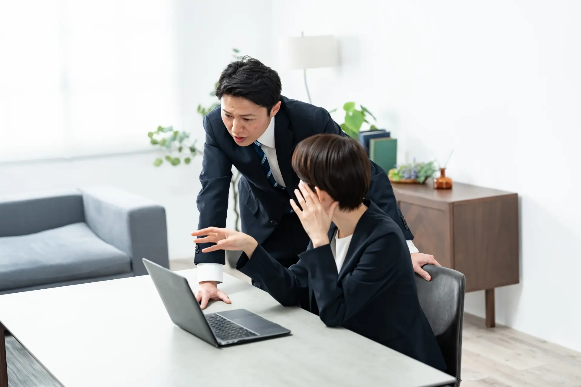 リードジェネレーションとは?手法・獲得後の育成・指標を解説