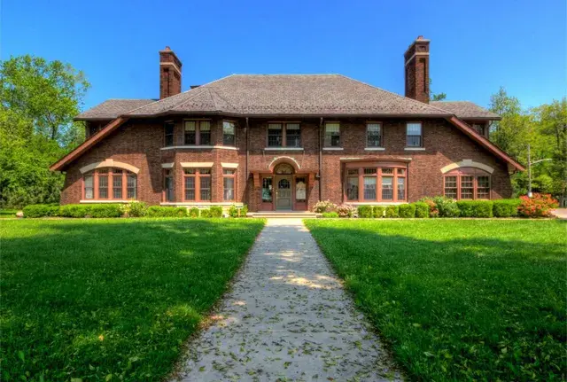 Henn Mansion Fundraiser