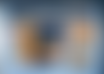 MyFreshDash blog thumbnail for “Best Korean Frozen Seafood for Easy Weeknight Dinners,” featuring Korean frozen seafood packages including salted mackerel fillet, seafood mix, and abalone in a frosty premium freezer-style layout with bold headline text.