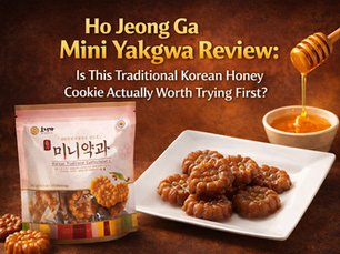 Commercial blog thumbnail for Ho Jeong Ga Mini Yakgwa Review featuring real Mini Yakgwa packaging, plated Korean honey cookies, and warm heritage-inspired styling.
