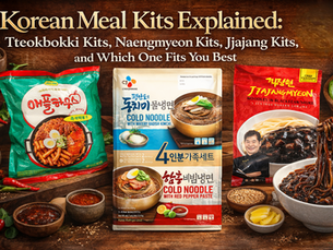 Premium blog thumbnail for “Korean Meal Kits Explained” featuring three Korean meal kit packages—tteokbokki, naengmyeon, and jjajangmyeon—on a rustic food-styled background with sauces, chilies, vegetables, and a bowl of black bean noodles.