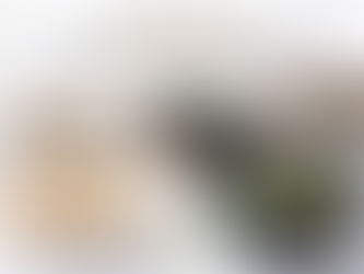 Korean seaweed soup ingredients thumbnail on a bright marble table with a steaming bowl of miyeok-guk, dried seaweed, dried anchovies, mixed seafood, and fresh clams arranged around the title text.