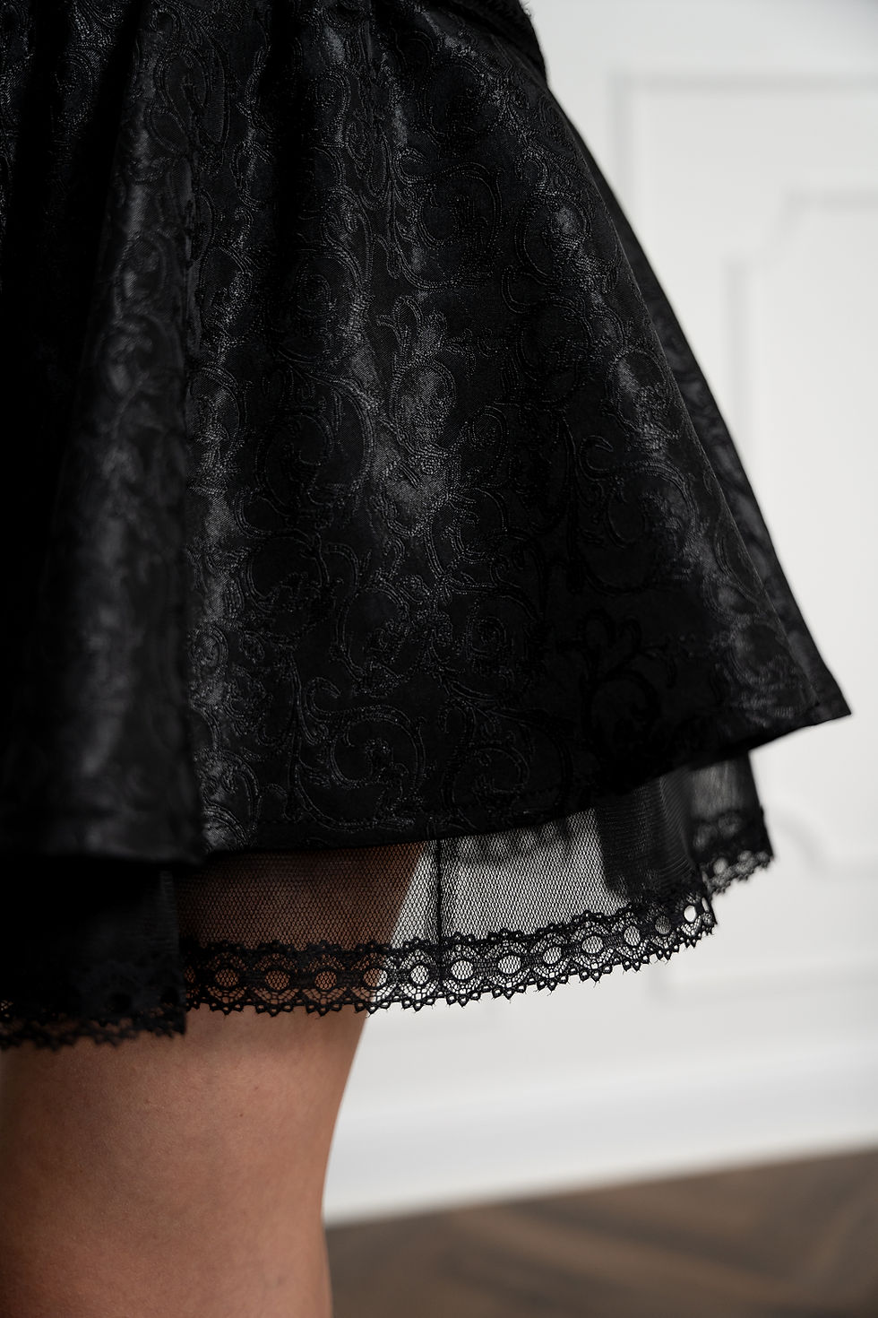 Miniaturbild: Rock kurz black - "Jacquard de luxe"