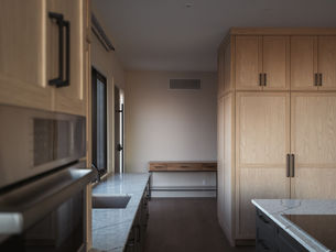 Should the Lights Be on or off For Architectural Photos?