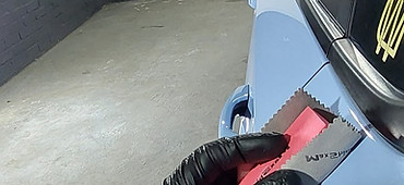 Hyundai N20 receiving ceramic coating maintenance