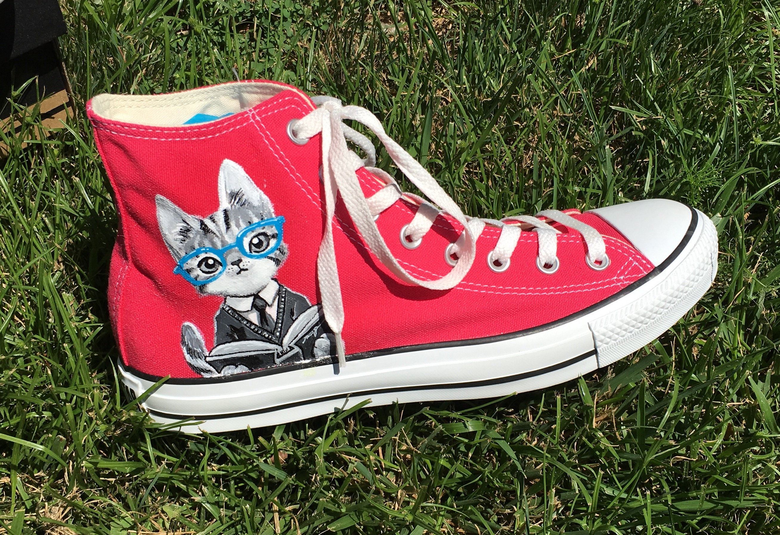 custom red converse