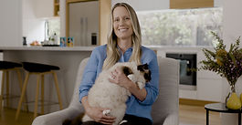 Winter Weight Gain: Top 5 Tips to Keep Indoor Cats Healthy and Active