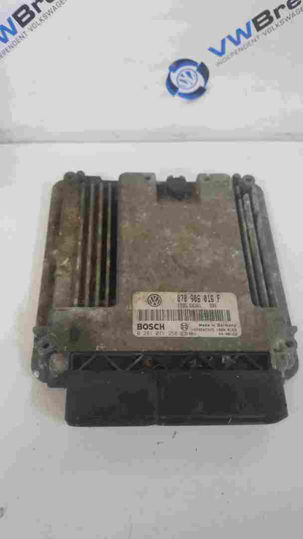 VW Touareg Engine ECU 070906016F