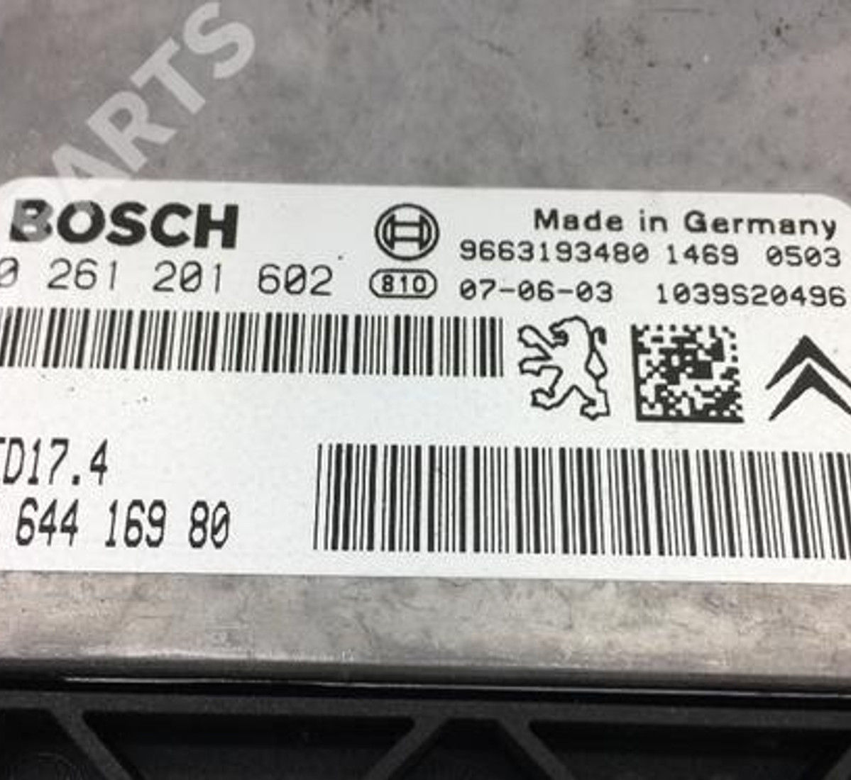 Peugeot 207 Engine ECU 9664416980 / 0261201602