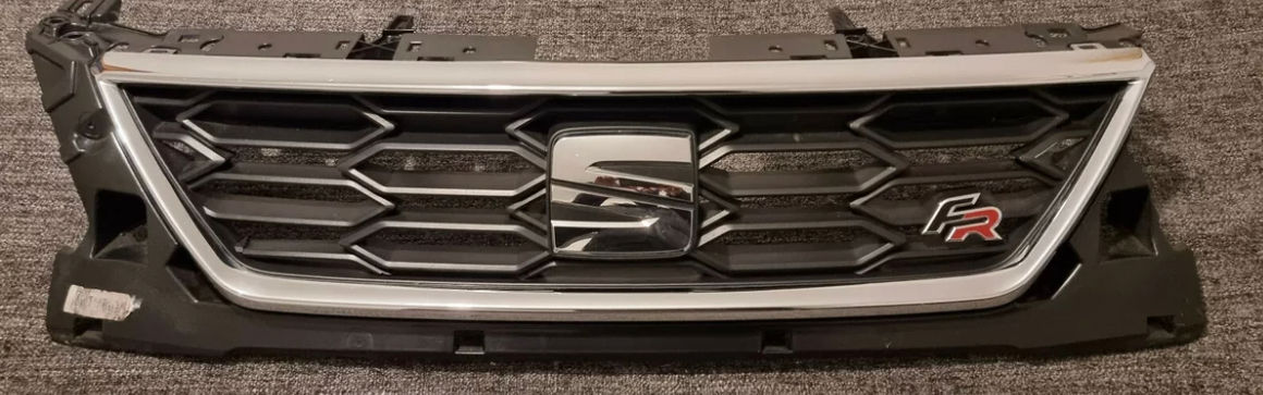 2017-2020 MK3 FACELIFT SEAT LEON FR CENTRE BUMPER RADIATOR GRILL 5F0853654J