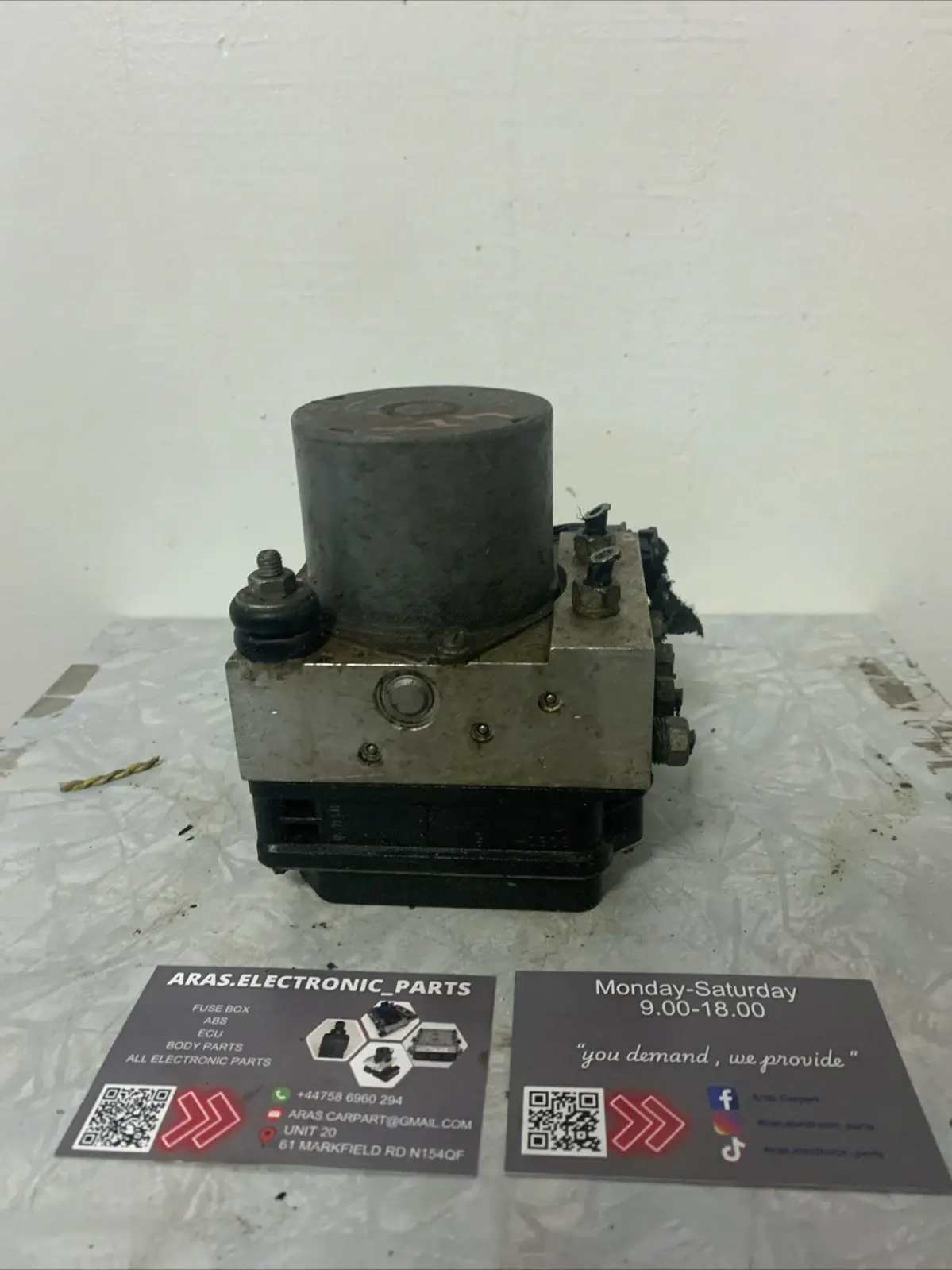 Vauxhall Meriva B ABS Pump 13411467 / 0265238104 – Used