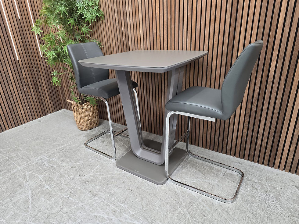 FV Nadal Retro Modern Bar Table & 2 Swivel Bar Stools RRP-£699