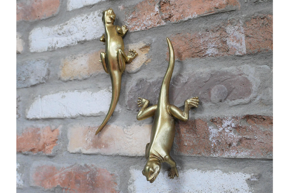 2x Gold Lizard Hanging Wall Art 