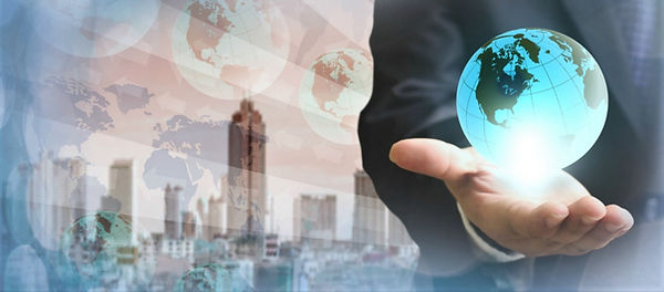 The-Challenges-of-Globalization-Managing-Global-Economy (2).jpg