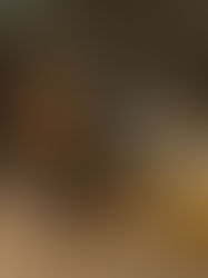 Seductive Leather Edge: Conquer in Women's Fashion