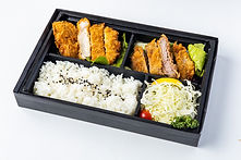 熟成豚のロースト熟成牛のランプ弁当2160.jpg