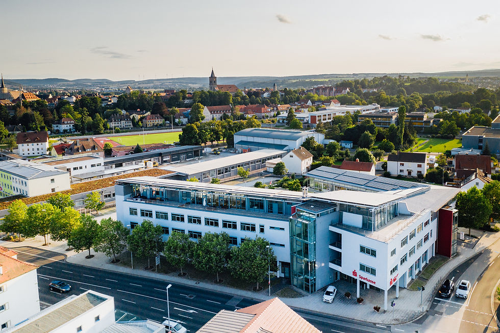 Gebäudeansicht der Sparkasse Bad Neustadt an der Saale