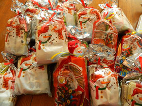 Акція " Маленькі Миколайчики" набирає обертів!