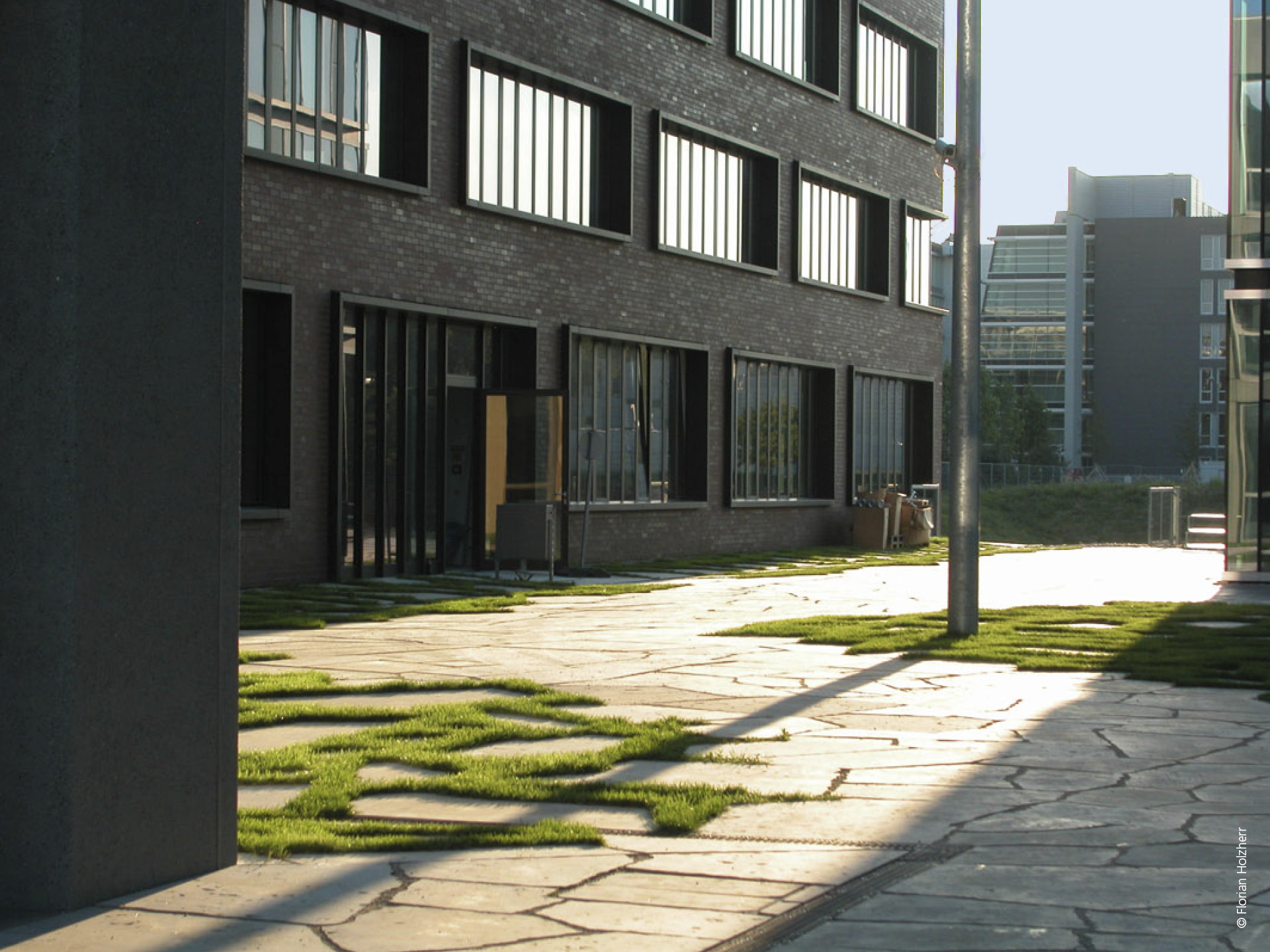 Unterföhring Park Village3.jpg