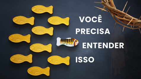 Um peixe nadando na direção oposta