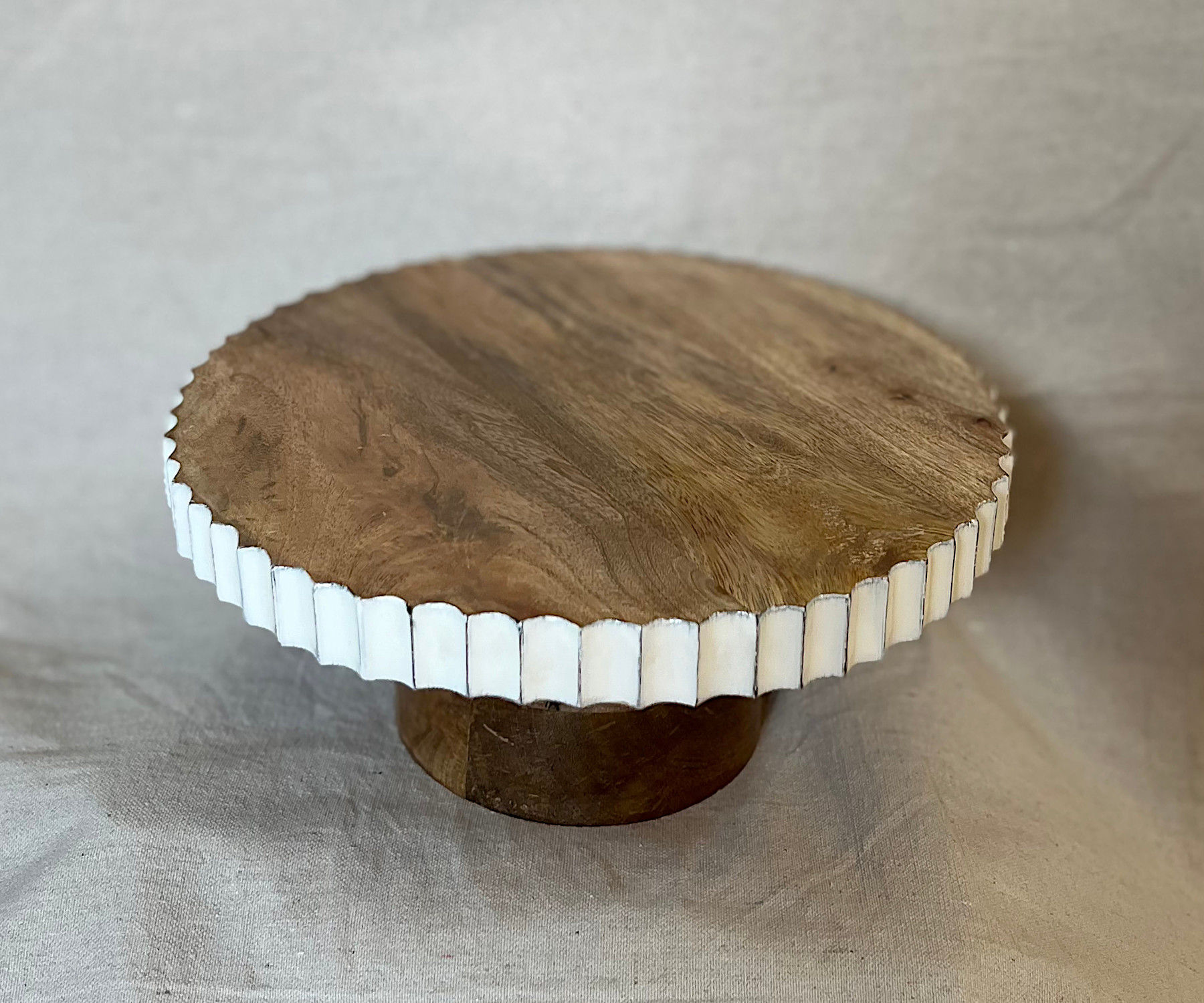 Fluted Enameled Edged Cake Stand