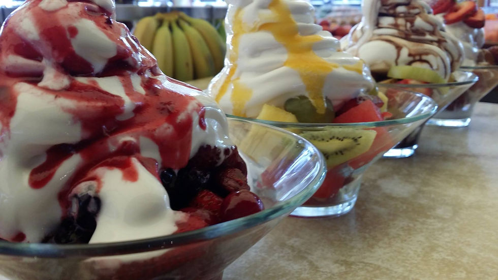 Fruity Sundaes