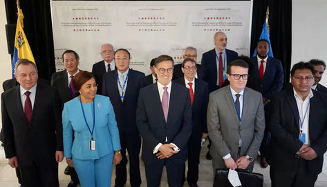 Hotels-Models14015 2_edit_new 2.jpg