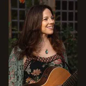 Cara Brindisi - The Voice!